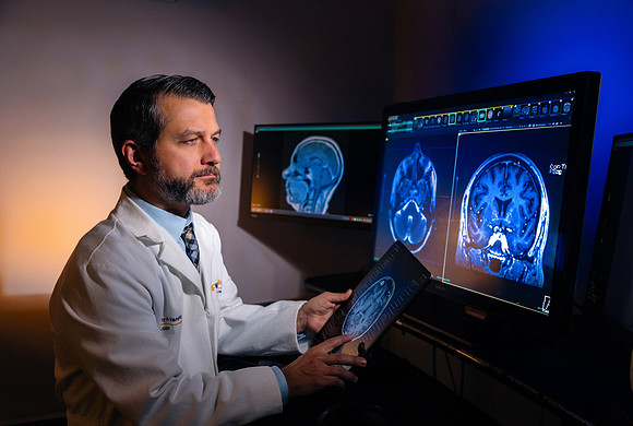 2026-WVU TMH-IMAGING-4772-Dr Vanhoose-RT