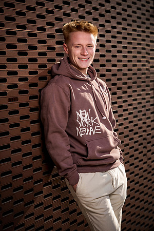 3M1A6048-Kam Snyder-digital-print-switzdesign