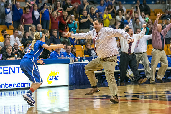 _19U8420-WVGirls